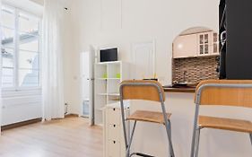 Pergola Modern And Cozy Studio